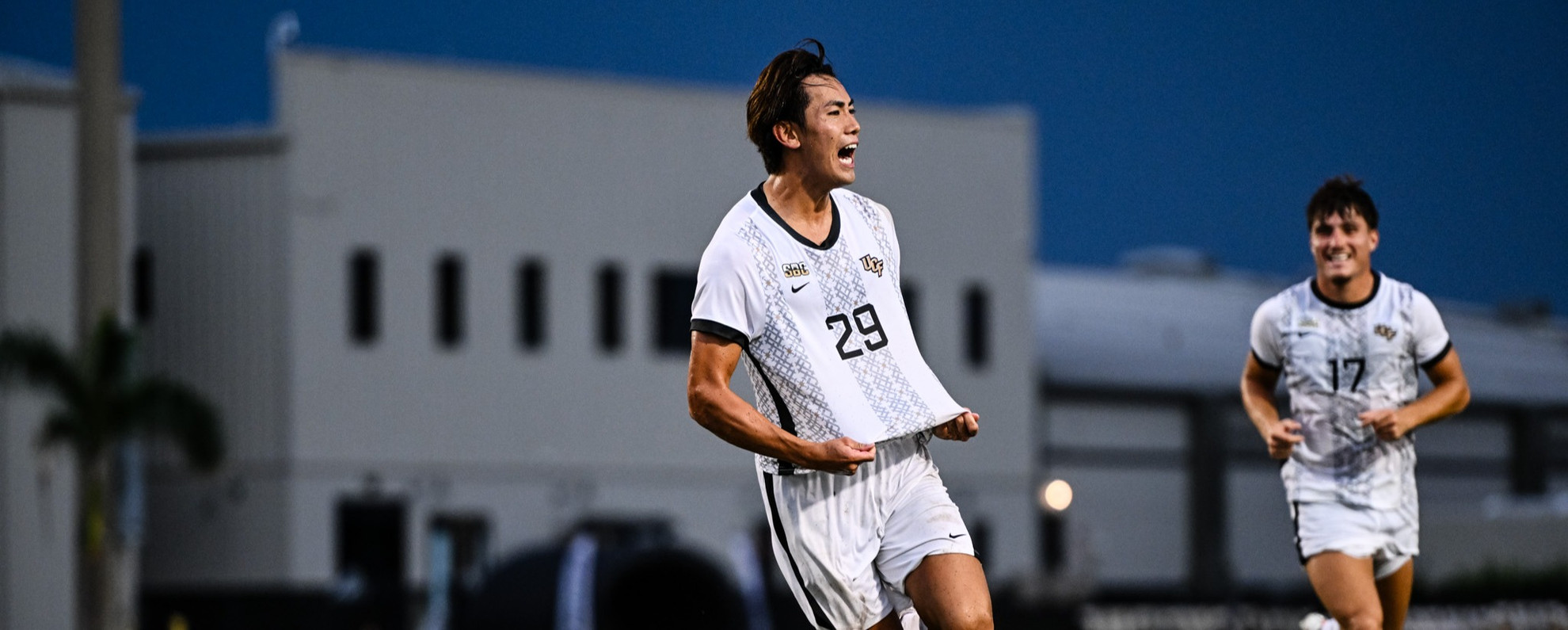 Men's Soccer Clinches Third Straight Clean Sheet with 2-0 Win over South Florida