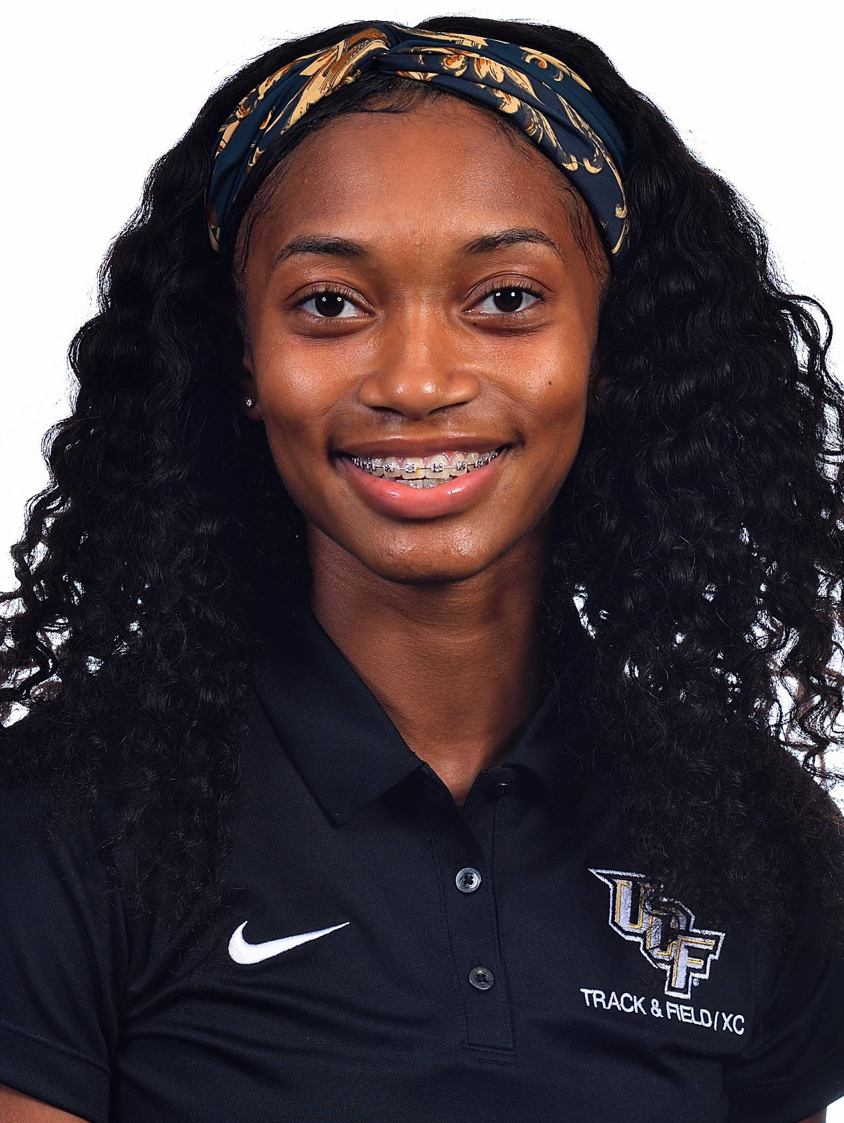 Shayla Sanders - Cross Country 2018-19 - UCF Athletics - Official ...