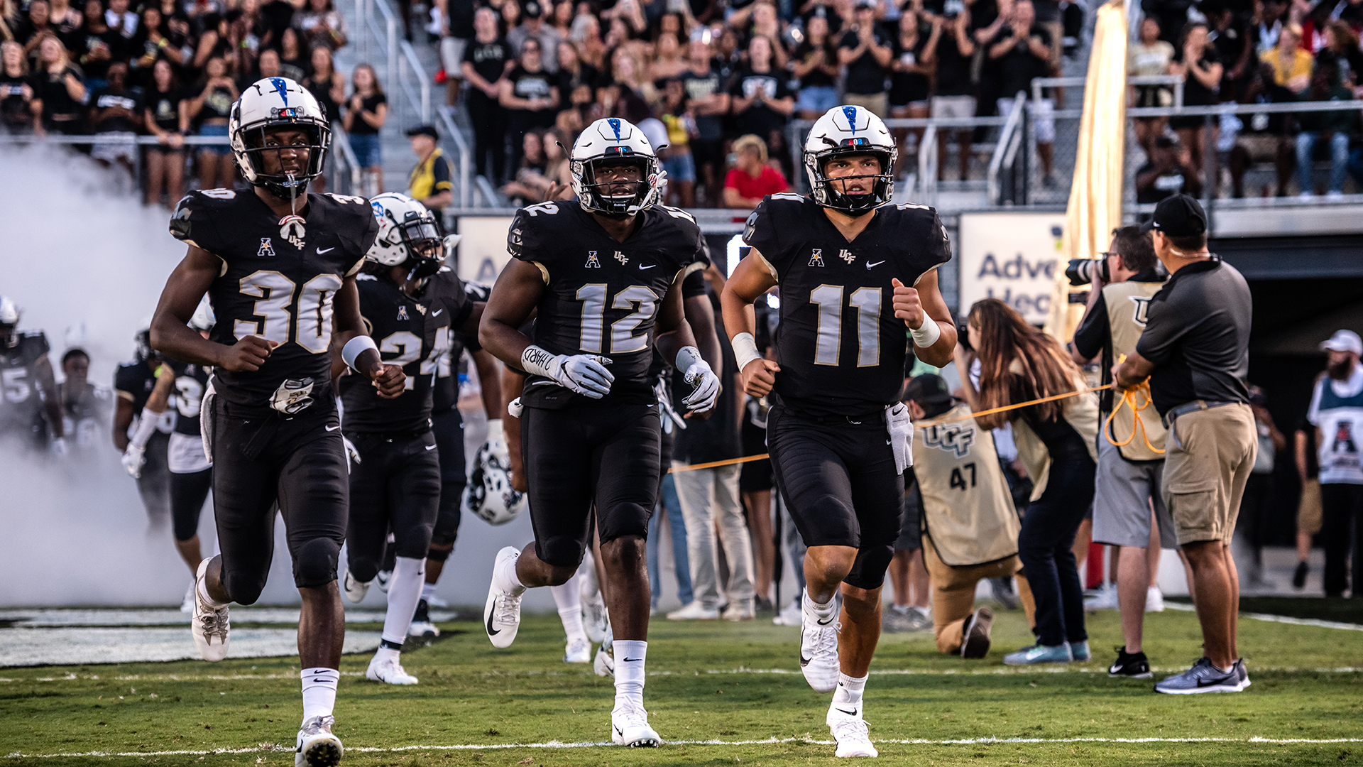 OTownBound17 - UCF OL Cole Schneider 