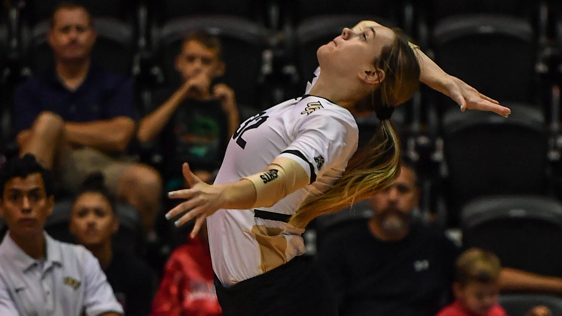 UCF Volleyball Enters Top 25 in Latest AVCA Poll, Melville breaks