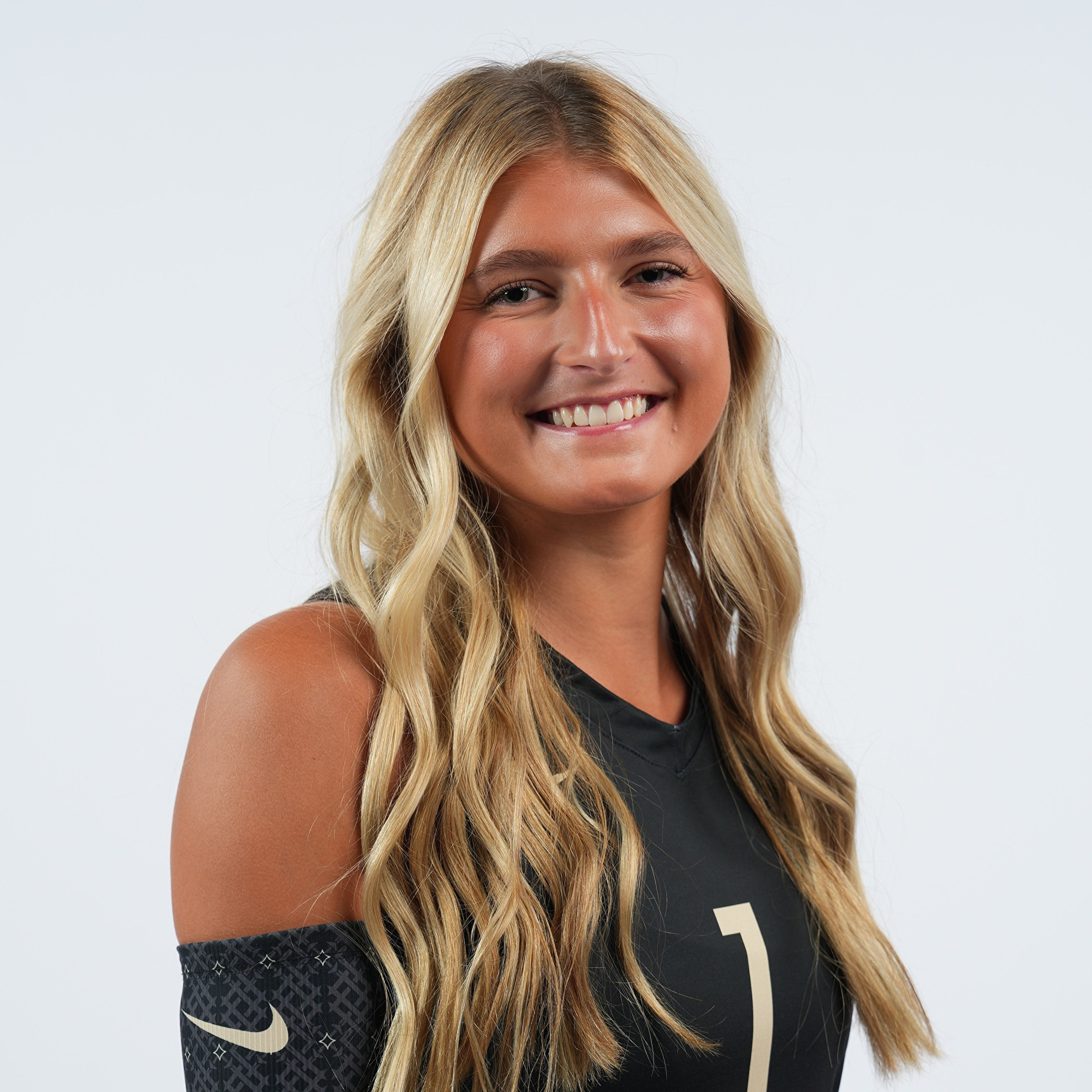 Abby Schomers - Volleyball 2023 - UCF Athletics - Official Athletics Website