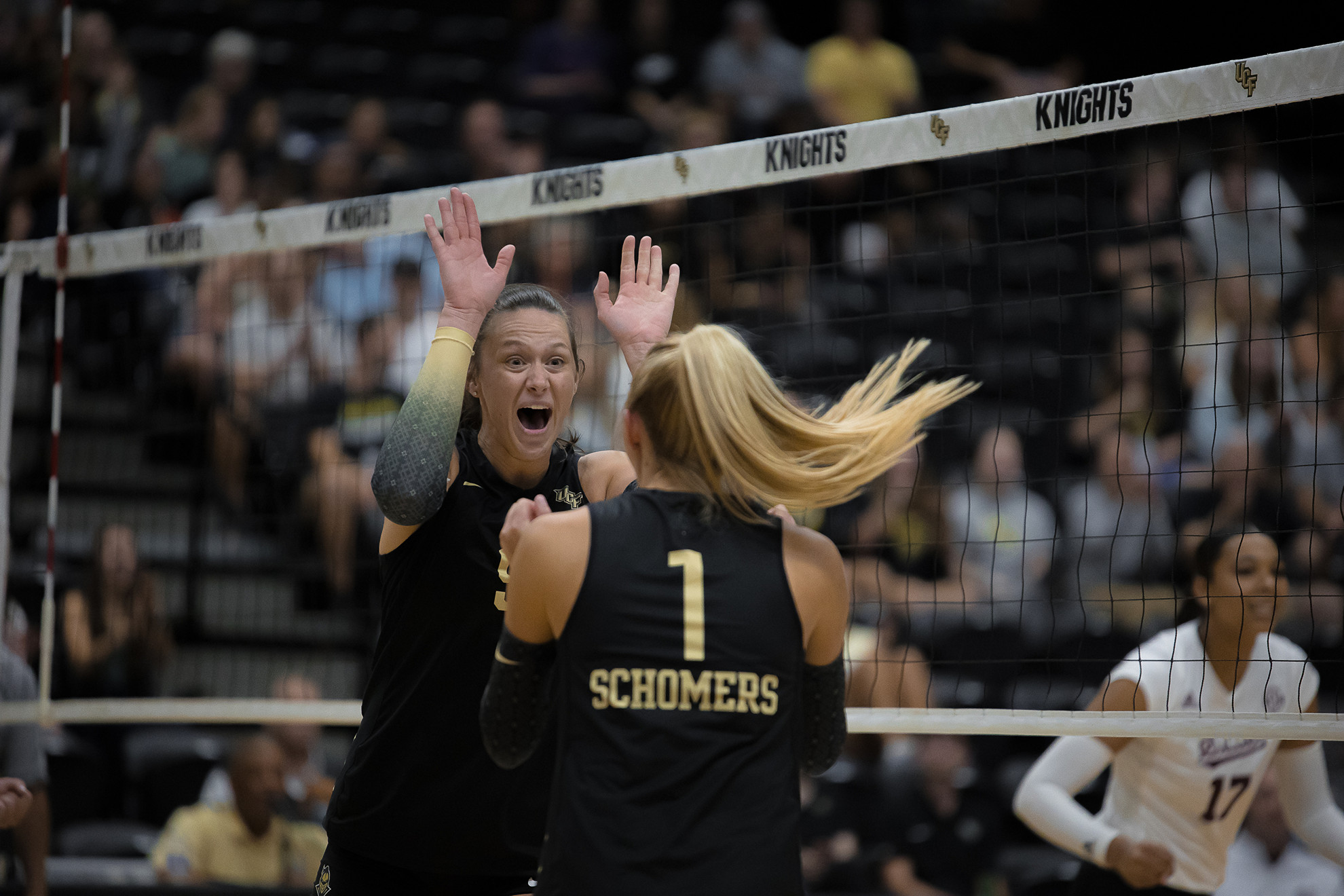 Fast-growing - literally - McKenna Melville a UCF star who leads nation in  kills 