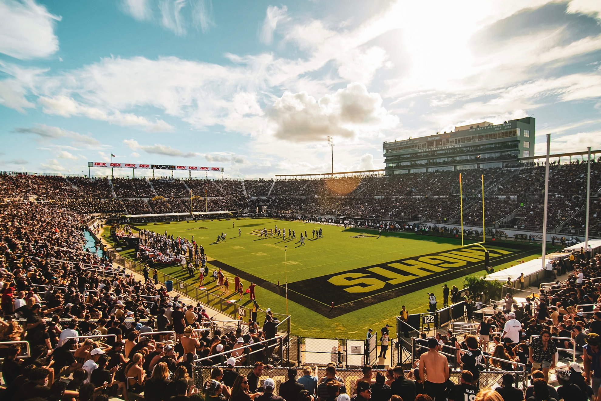 MatSing partner for Allegiant Stadium using lens antennas