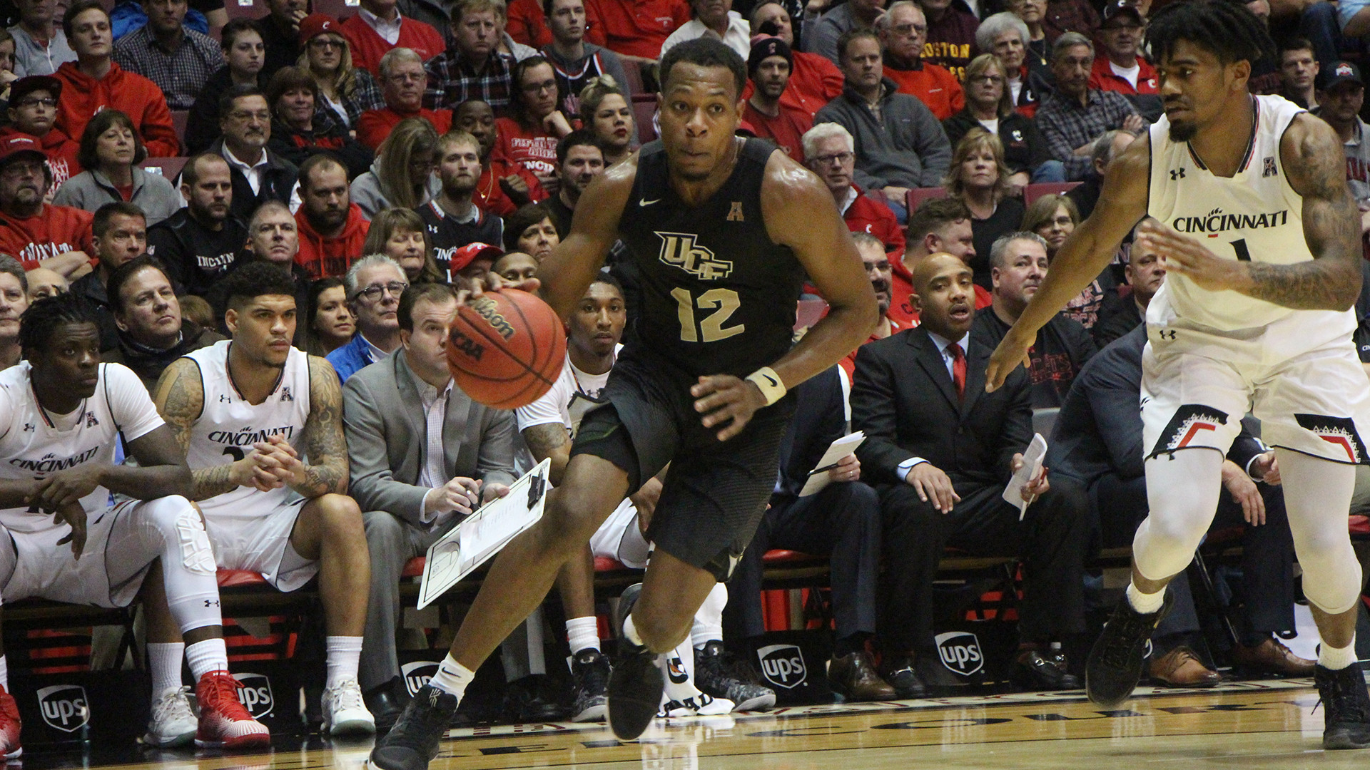 Matt Williams sets UCF and American Men's Basketball Record, sinks